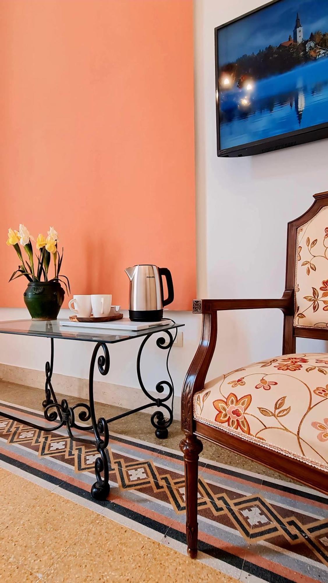 Maisonnouveau Palermo Esterno foto